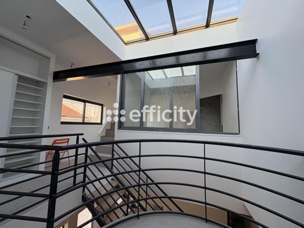 Loft 5 pièces - 180 m²