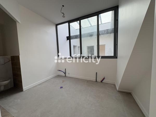 Loft 5 pièces - 180 m²