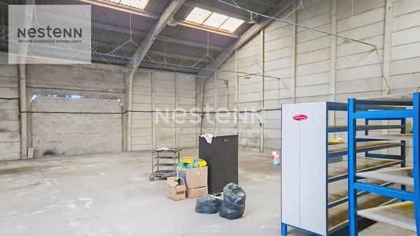 Garage, Hangar, bureau, Secteur de DESVRES 480 m2 ( hauteur de 5m20 à 8m20)  + 80m2 de bureaux