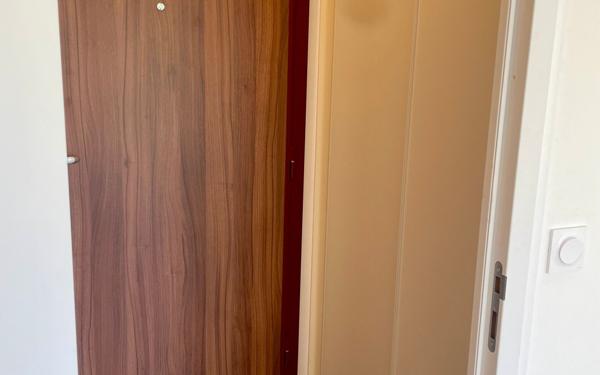 Appartement à louer    1 pièce •  Royan