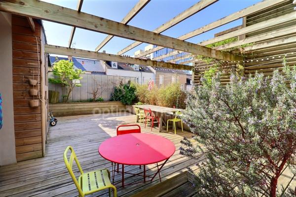 Maison Appartement T7 (5 chambres) 161m² avec Terrasse à Nantes (Cité des Congrès)