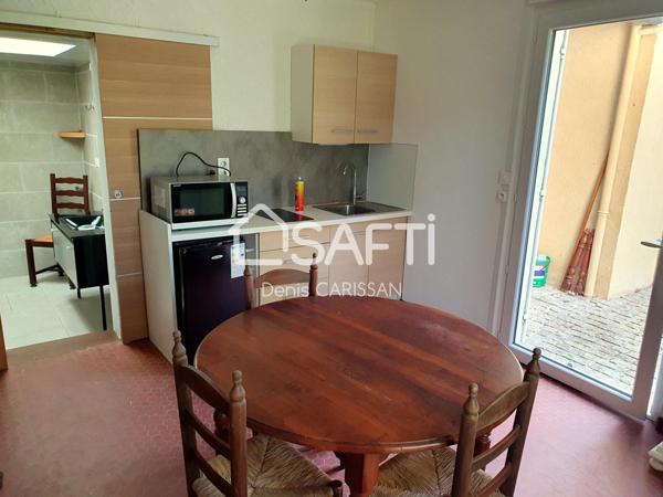 Maison en pierre, 8 pièces sur grand terrain arboré