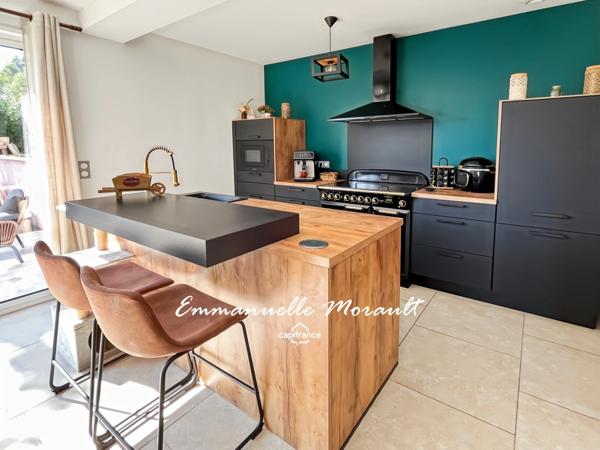 Villa T5 clé en main avec vue sur L'Estérel - BAGNOLS EN FORET (83)
