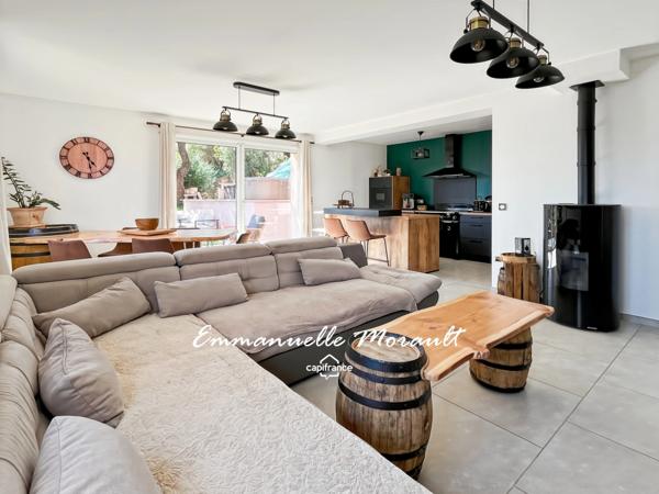 Villa T5 clé en main avec vue sur L'Estérel - BAGNOLS EN FORET (83)