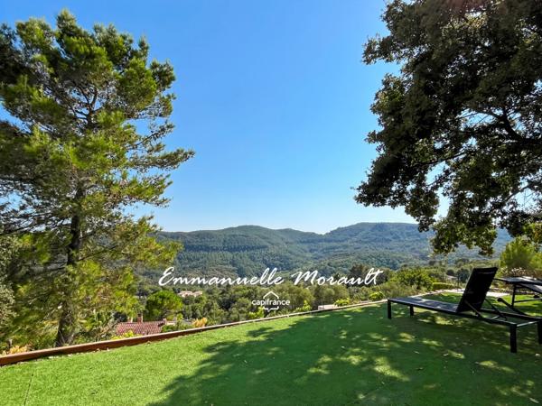 Villa T5 clé en main avec vue sur L'Estérel - BAGNOLS EN FORET (83)