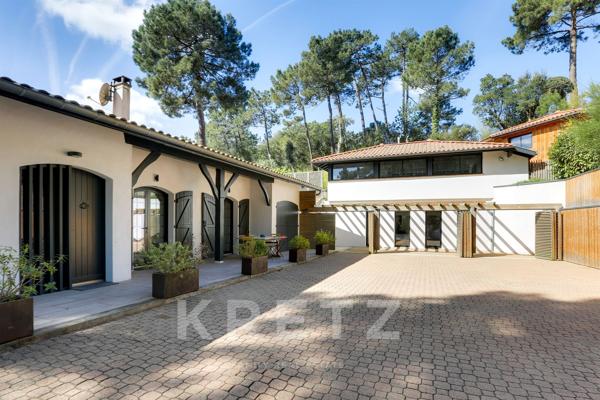 Villa d'exception vue pinède infinie