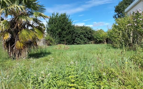 Terrain à vendre    Hiers-Brouage