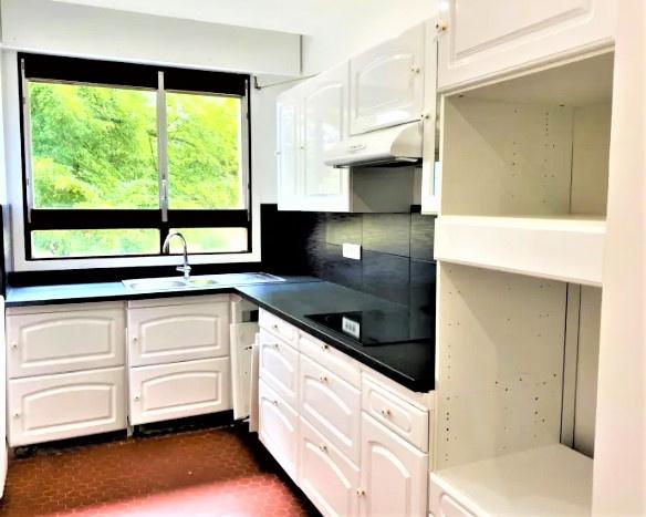Garches (92380) Garches : appartement avec 2 chambres en location 1600 € par mois