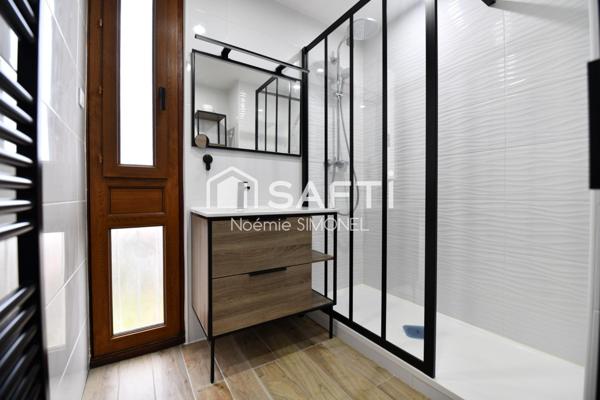 Magnifique appartement de deux pieces dans une résidence recherchée!