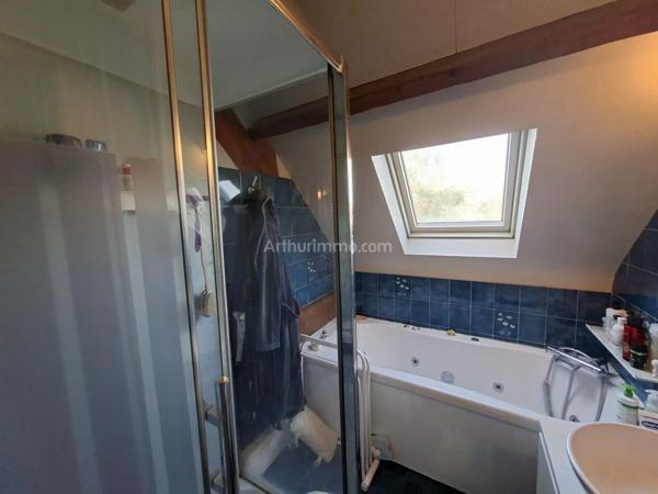 Vente                                                      Maison
                        
                     7 pièces                      165 m2                     à Magny-en-Vexin