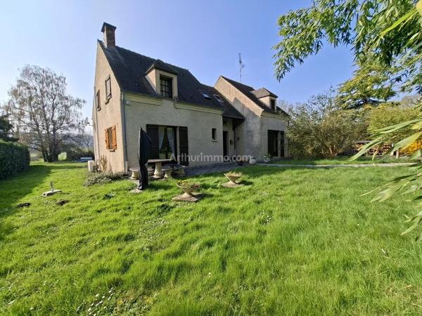 Vente                                                      Maison
                        
                     7 pièces                      165 m2                     à Magny-en-Vexin
