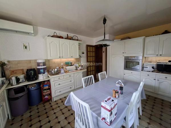 Vente                                                      Maison
                        
                     7 pièces                      165 m2                     à Magny-en-Vexin