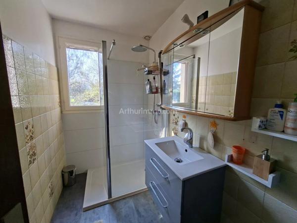 Vente                                                      Maison
                        
                     7 pièces                      165 m2                     à Magny-en-Vexin