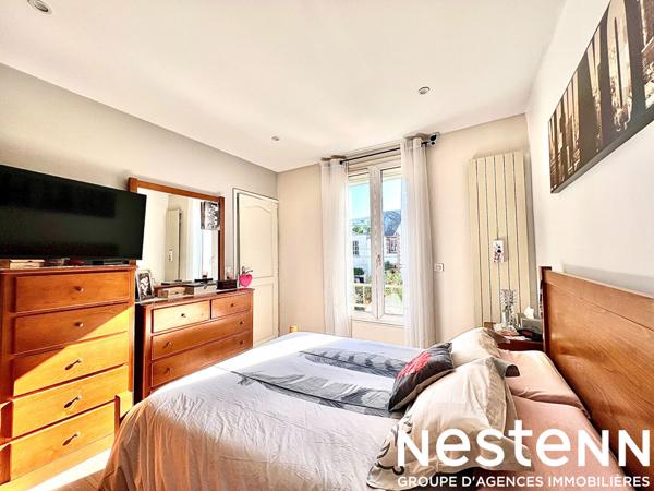 CHAMPIGNY SUR MARNE : maison T6 (96 m²) à vendre