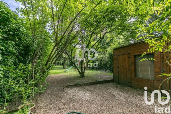 Maison 7 pièces de 142 m² à Rosny-sous-Bois (93110)