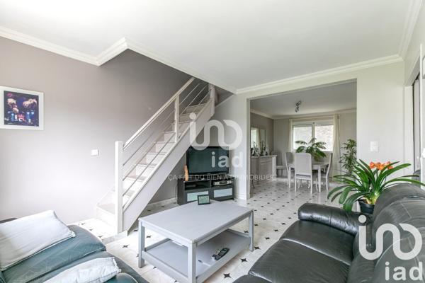 Maison 7 pièces de 142 m² à Rosny-sous-Bois (93110)