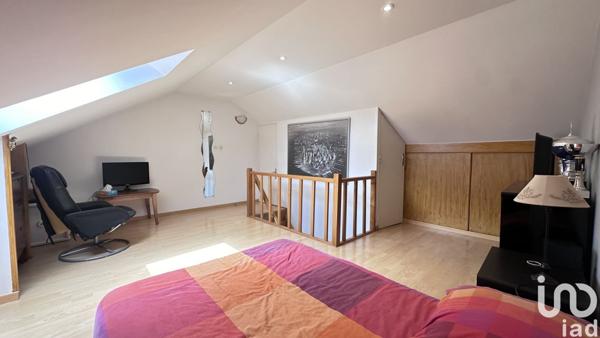 Maison 5 pièces de 97 m² à Élancourt (78990)