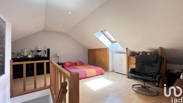 Maison 5 pièces de 97 m² à Élancourt (78990)