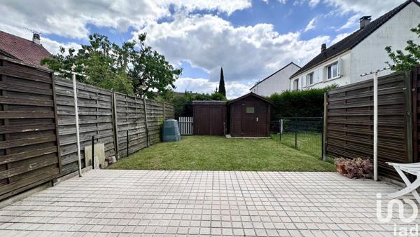 Maison 5 pièces de 97 m² à Élancourt (78990)