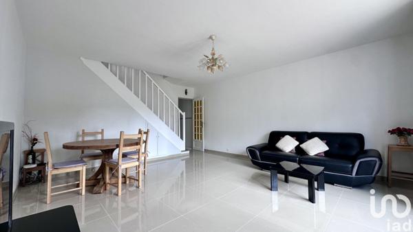 Maison 5 pièces de 97 m² à Élancourt (78990)