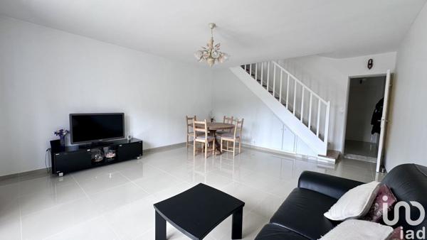 Maison 5 pièces de 97 m² à Élancourt (78990)