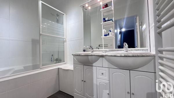 Maison 5 pièces de 97 m² à Élancourt (78990)