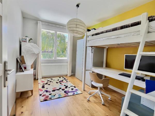 Maison individuelle avec volume - Proximité centre ville