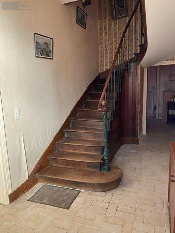 Maison à vendre à Saint-Rémy-du-Val dans la Sarthe (72600), ref : 13873/955AC   
BOURG