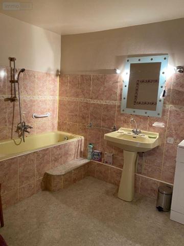 Maison à vendre à Saint-Rémy-du-Val dans la Sarthe (72600), ref : 13873/955AC   
BOURG