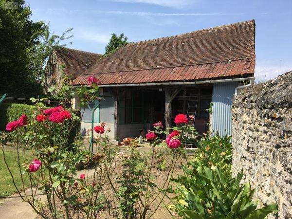 Maison à vendre à Saint-Rémy-du-Val dans la Sarthe (72600), ref : 13873/955AC   
BOURG