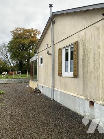 DANS HAMEAU EN CAMPAGNE MAISON AVEC TERRAIN