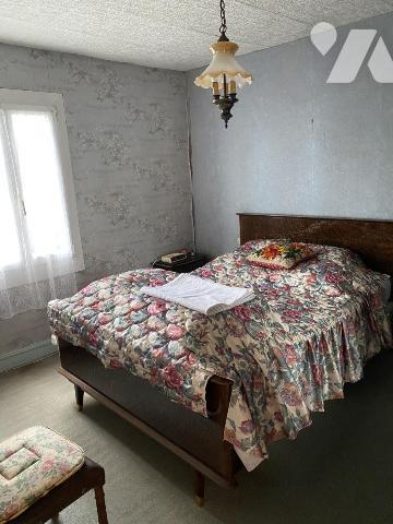 DANS HAMEAU EN CAMPAGNE MAISON AVEC TERRAIN