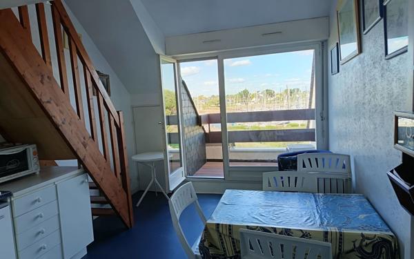 Appartement à vendre    3 pièces • 19 m2 Arzon