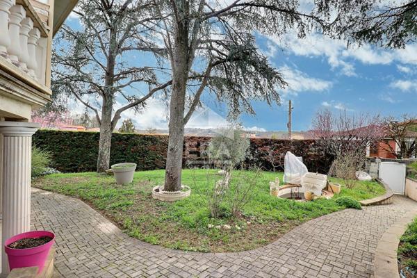 BAISSE DE PRIX! Quartier prisé de Figeac