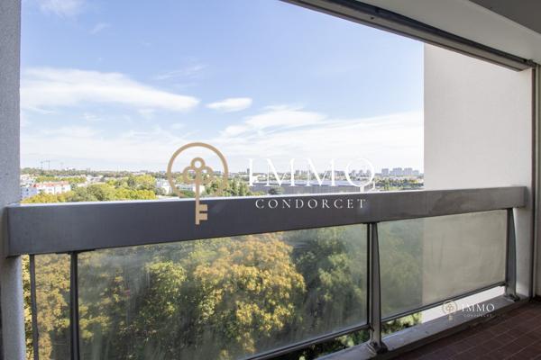 Appartement 5 pièces : 3P + Studio indépendant