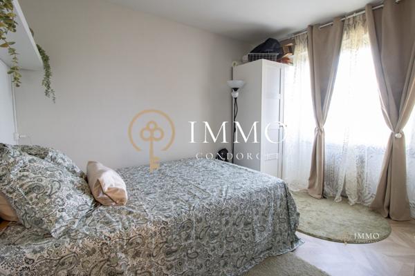 Appartement 5 pièces : 3P + Studio indépendant