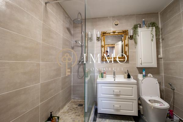 Appartement 5 pièces : 3P + Studio indépendant