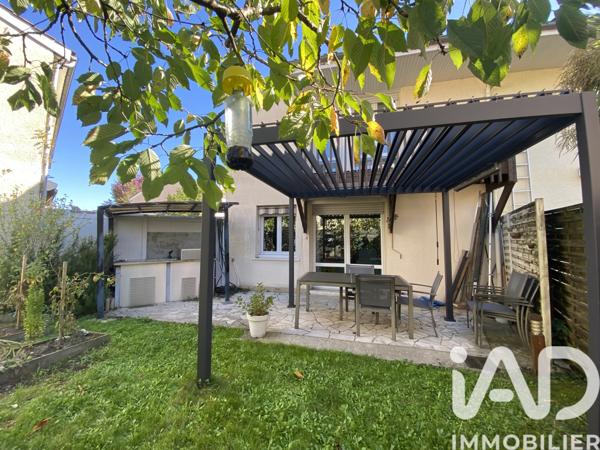 Maison à vendre 4 pièces 98 m² Mérignac