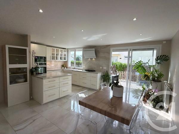 Maison à vendre  6 pièces - 101,57 m 2   ECQUEVILLY  - 78