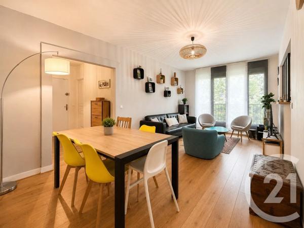 Appartement F4 à vendre  4 pièces - 80,30 m 2   MAISONS LAFFITTE  - 78