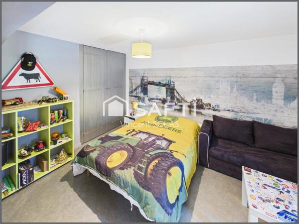 Propriété de 136m² + logement T3 de 63m² sur 1489m² - Calme - Bel Environnement