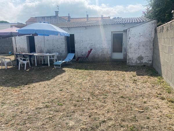 Terrain Barbatre 805 m2