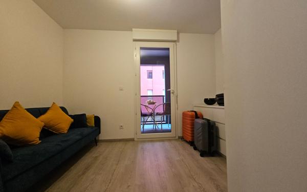 Appartement à vendre    3 pièces • 58,41 m2 Saint-Étienne
