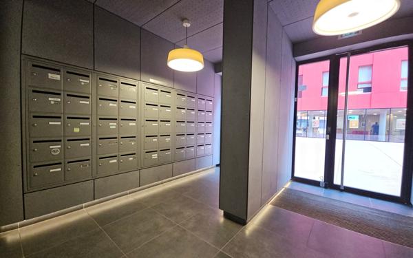 Appartement à vendre    3 pièces • 58,41 m2 Saint-Étienne