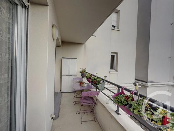 Appartement F4 à vendre  4 pièces - 71,44 m 2   LE BLANC MESNIL  - 93