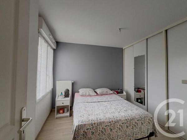 Appartement F4 à vendre  4 pièces - 71,44 m 2   LE BLANC MESNIL  - 93