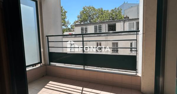 Location Appartement 3 pièces 75.17 m² - Paris 75015