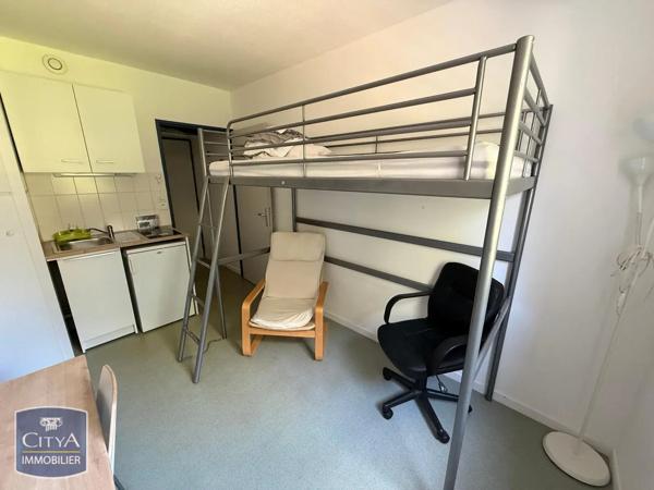 Appartement à louer 1 pièce 13.06m² Tours (37200)