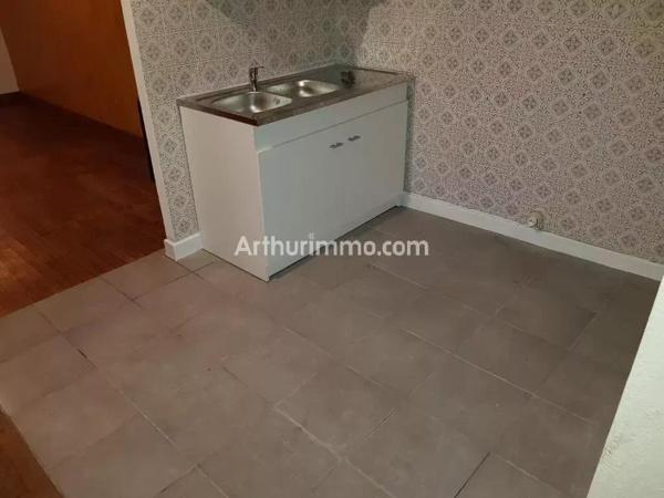 Location Maison 3 pièces 65 m2 à Clairvaux-les-Lacs