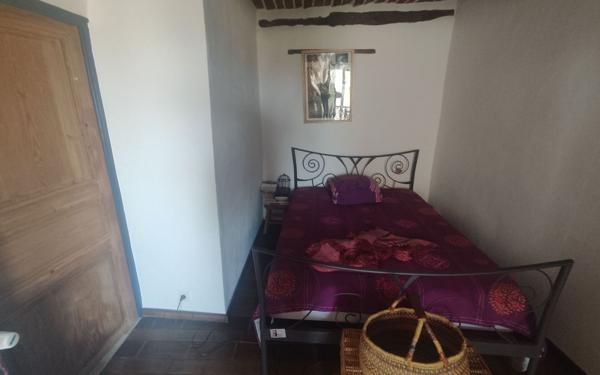 Maison à vendre    5 pièces •  Peyruis